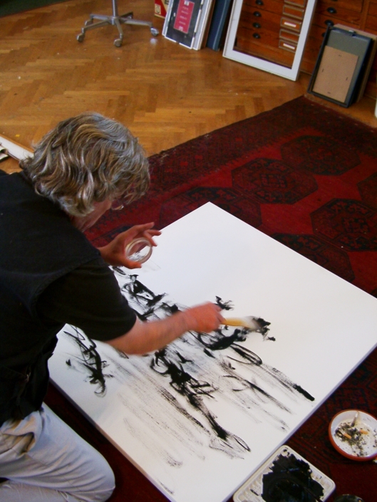 Gerrit Bekker in seinem Atelier in Lindewitt, 2002/2003